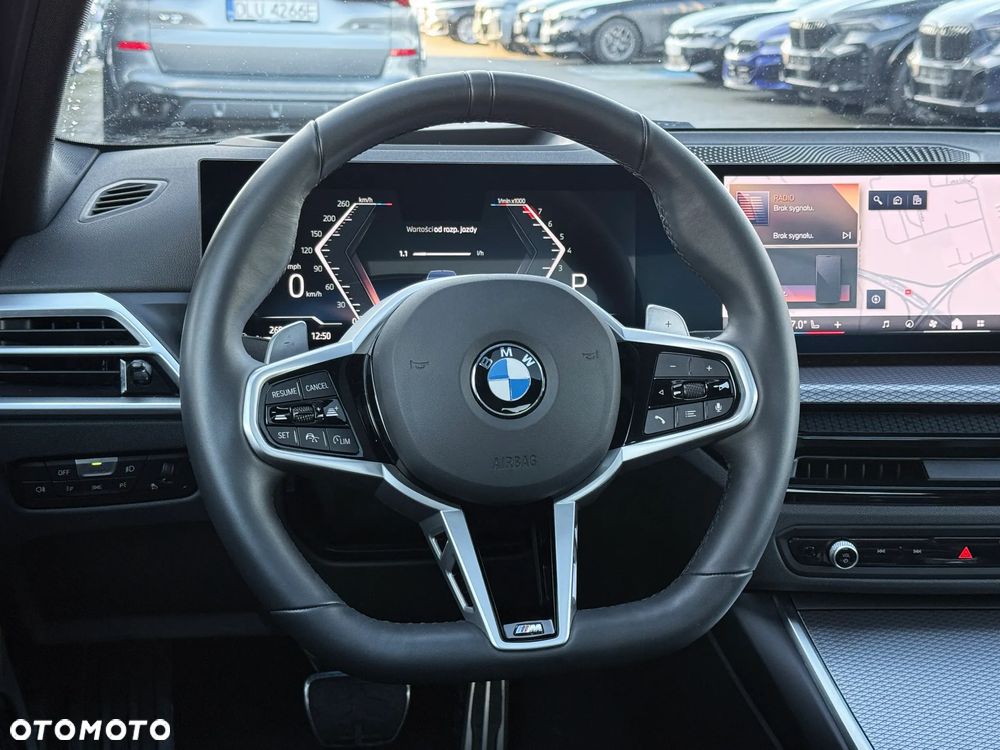 BMW Seria 3 330i xDrive M Sport - 16