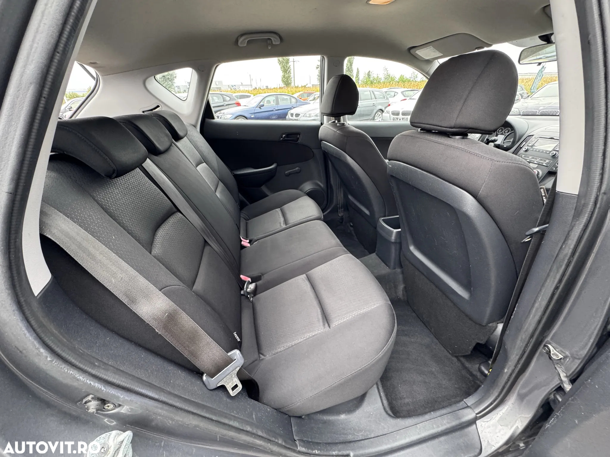 Hyundai i30 1.4 Comfort - 14
