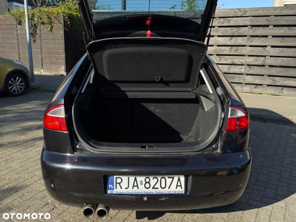 Seat Leon 1.8 T Top Sport - 6
