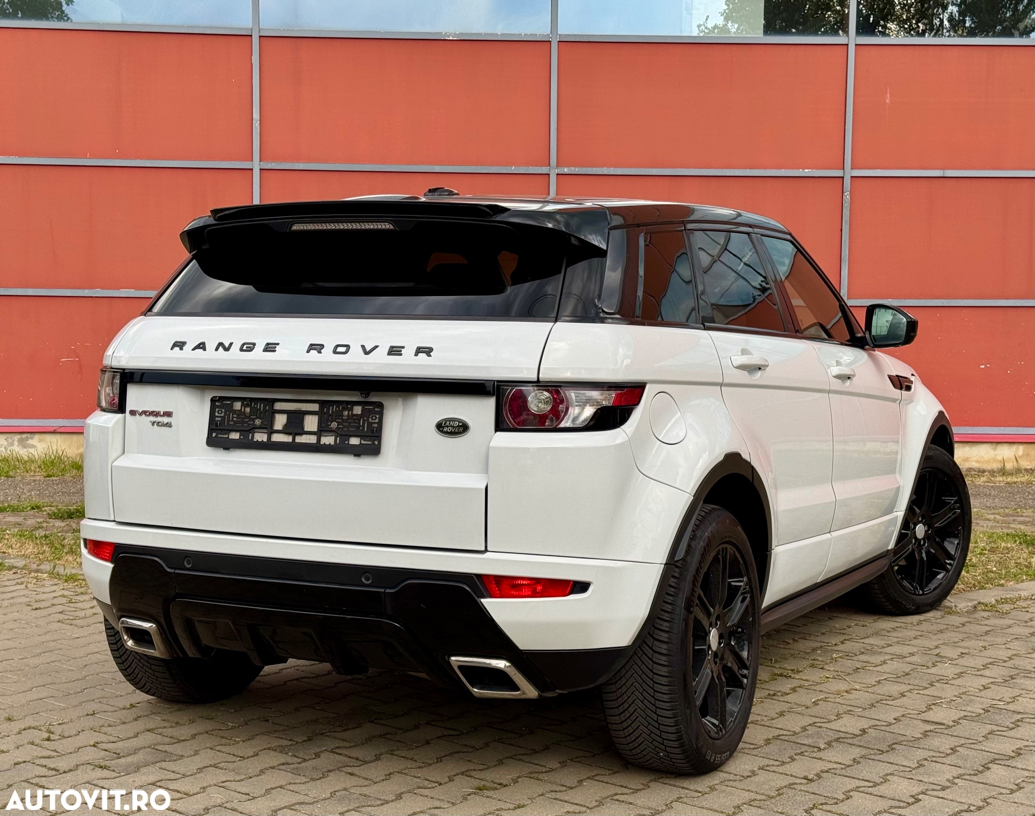 Land Rover Range Rover Evoque - 21