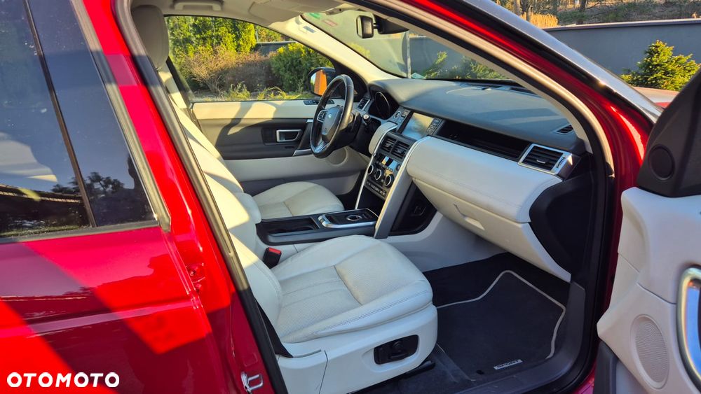 Land Rover Discovery Sport 2.0 TD4 HSE Luxury - 12