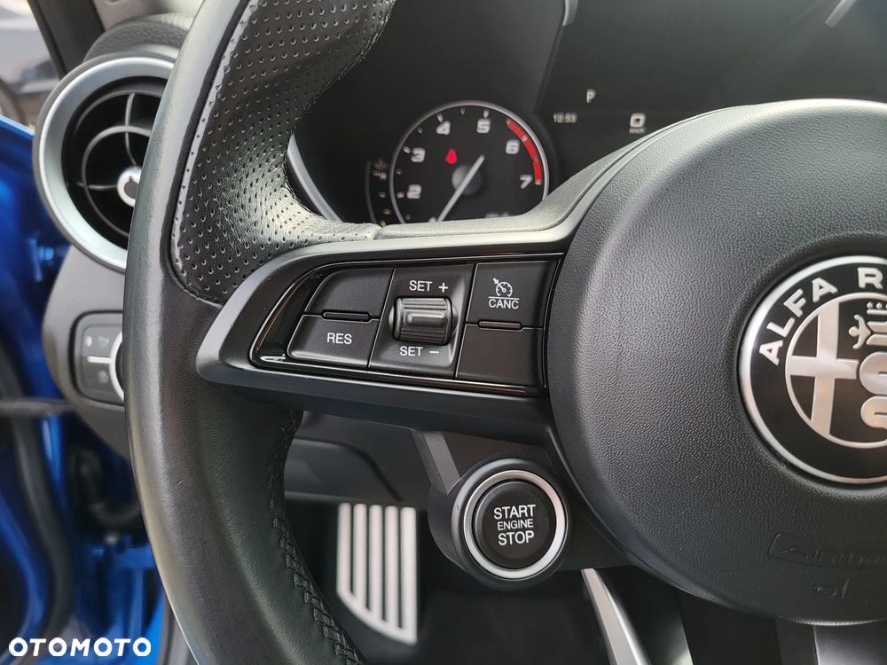 Alfa Romeo Giulia 2.0 Turbo Sprint - 18