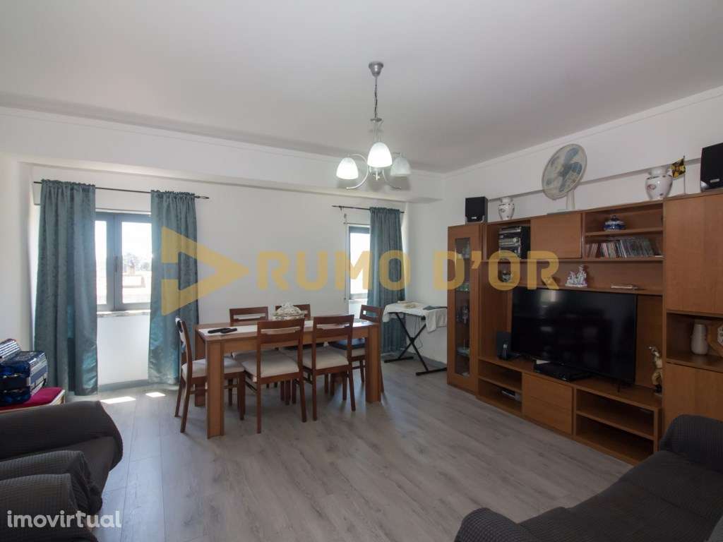 Apartamento T3 - Carregado - Grande imagem: 2/22