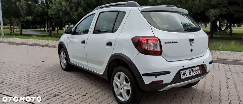 Dacia Sandero Stepway dCi 90 S&S Prestige - 4