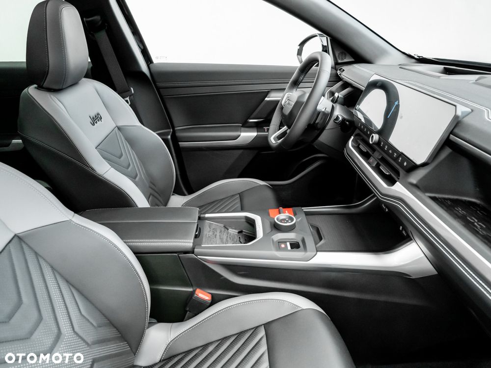 Jeep Compass - 15