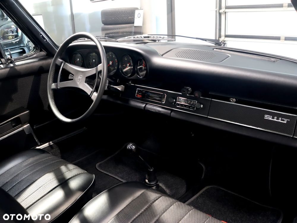 Porsche 911 - 18