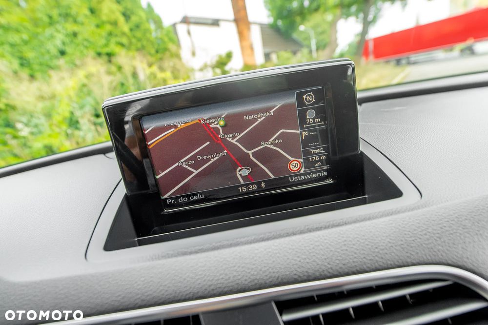 Audi Q3 - 30