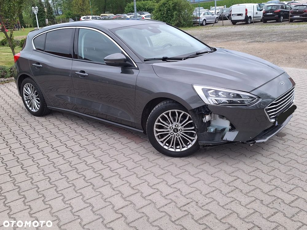 Ford Focus 1.0 EcoBoost Titanium Business - 2