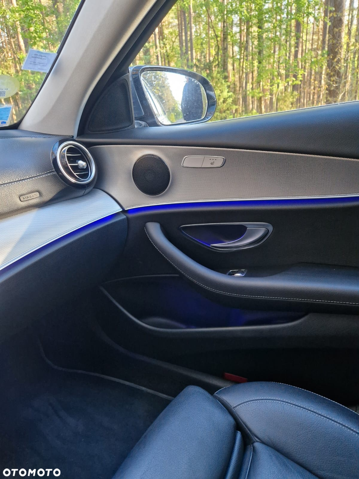 Mercedes-Benz Klasa E - 12