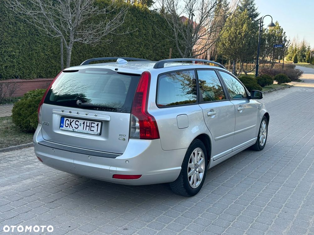 Volvo V50 1.6D DPF DRIVe Kinetic - 6