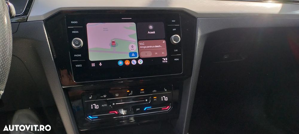 Volkswagen Passat - 9