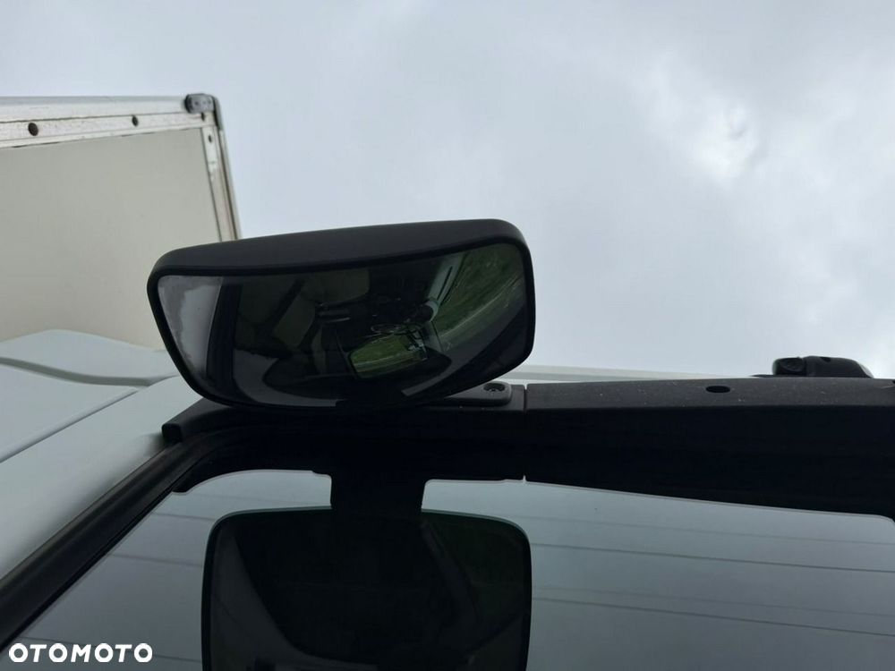 Renault MIDLUM 220 DXI  3 miejsca siedzące  , EURO 5 - 31