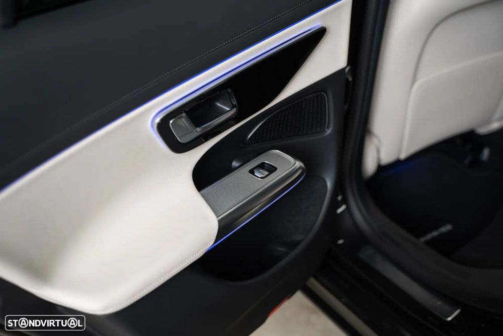 Mercedes-Benz E 300 - 47