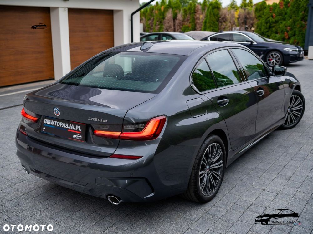 BMW Seria 3 - 17