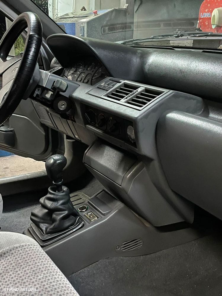 Renault Clio 1.2 RN - 8