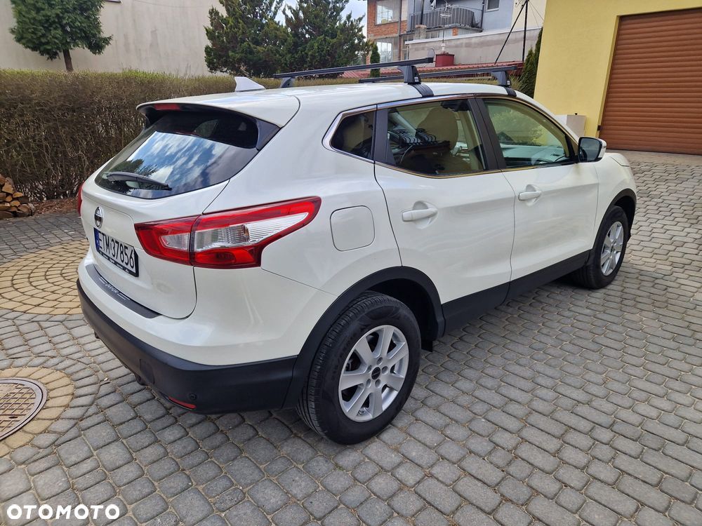 Nissan Qashqai 1.2 DIG-T Acenta EU6 - 4