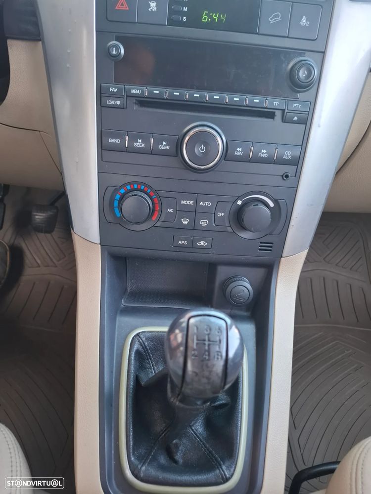 Chevrolet Captiva 2.0 VCDi LT 7L - 13