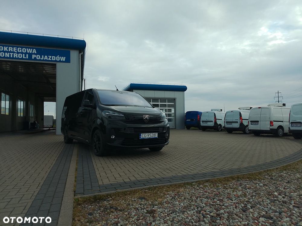 Toyota Proace Verso 2.0 D4-D Long VIP - 17