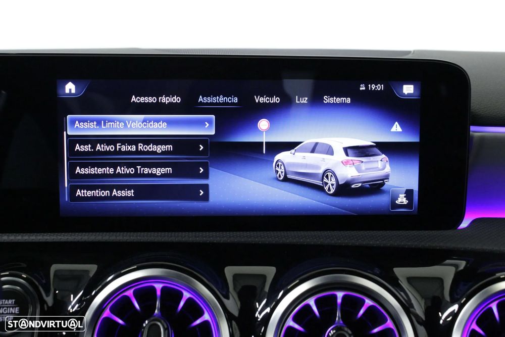 Mercedes-Benz A 250 e AMG Line - 15