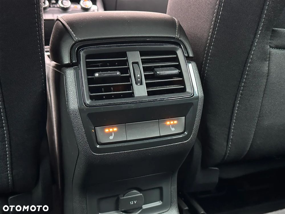 Skoda Karoq 1.5 TSI ACT Sportline DSG - 33