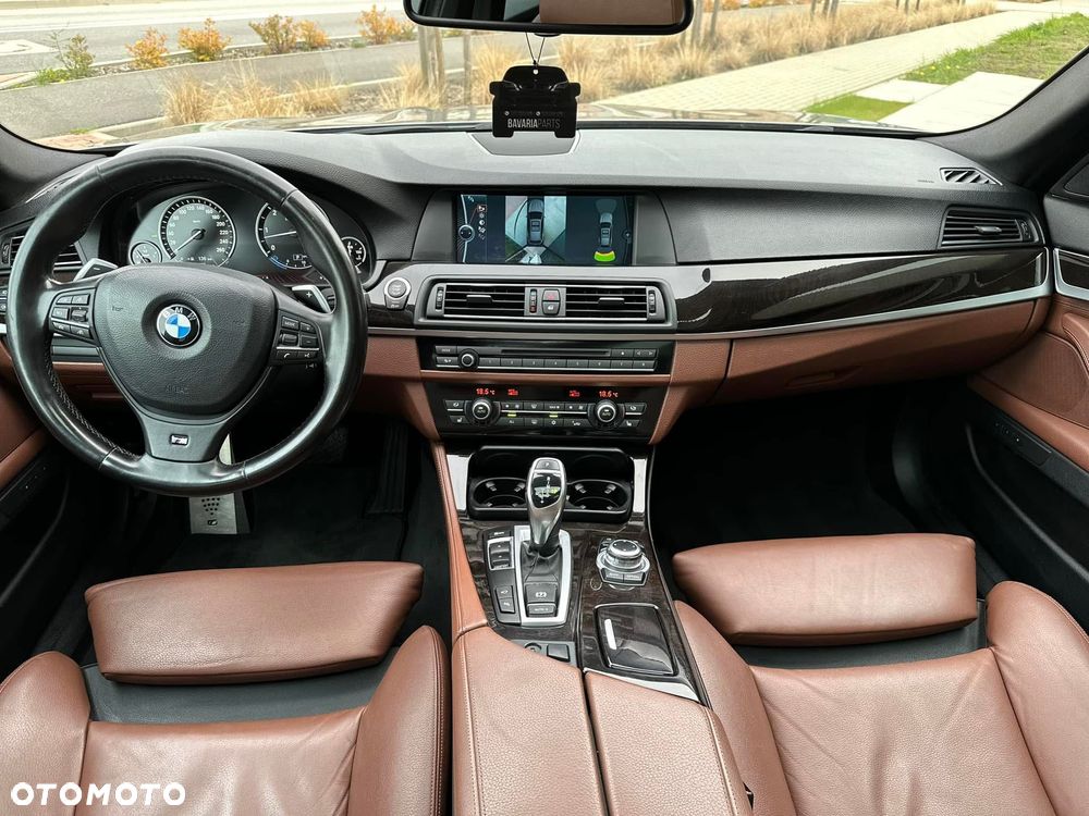 BMW Seria 5 530d Sport-Aut - 9