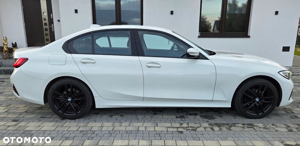 BMW Seria 3 318i Advantage - 7