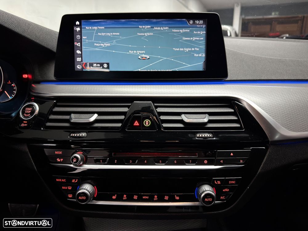 BMW 520 d Pack M Auto - 24