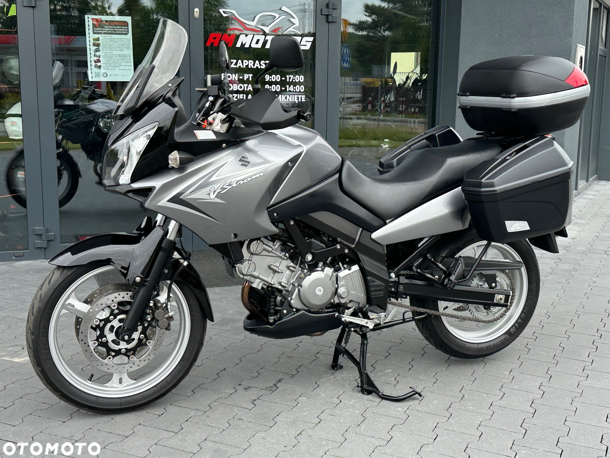 Suzuki V-STROM - 27