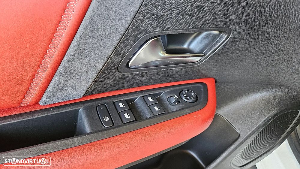 Citroën e-C4 X 50 kWh Shine - 13