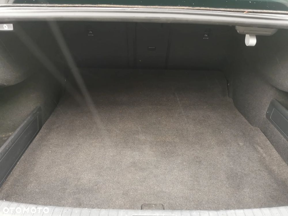 Volkswagen Passat 2.0 TDI (BlueMotion Technology) DSG Comfortline - 37