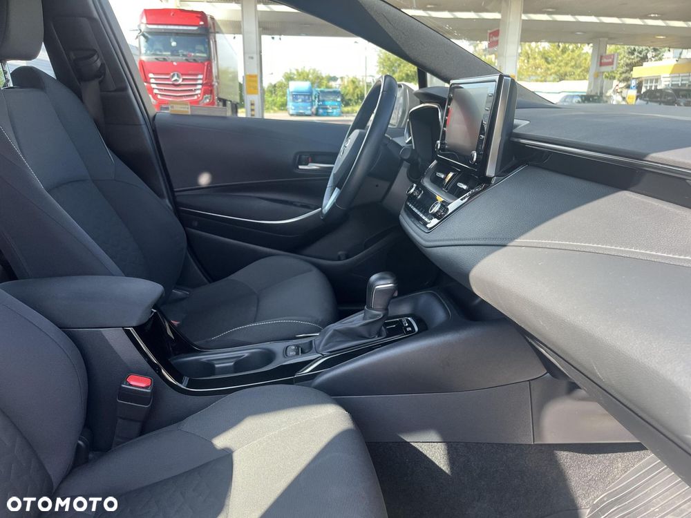 Toyota Corolla 1.8 Hybrid Comfort - 9