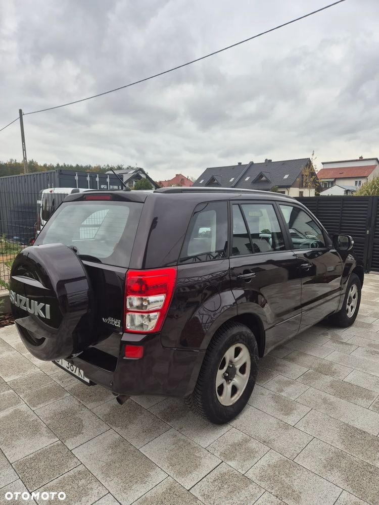 Suzuki Grand Vitara 2.0 De luxe - 4