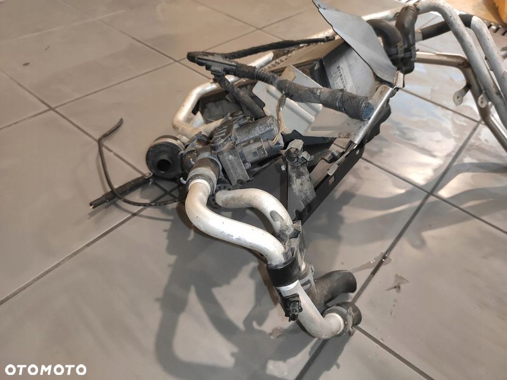 AUDI Q7 4L LIFT WEBASTO OGRZEWANIE POSTOJOWE DOGRZEWACZ MOCOWANIE RURY ORYG - 4