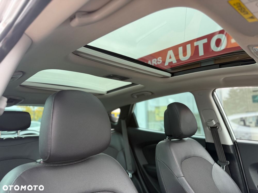 Hyundai ix35 1.7 CRDi Premium 2WD - 32