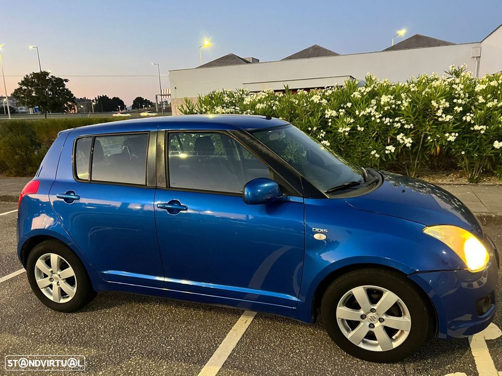 Suzuki Swift 1.3 DDiS GL - 7