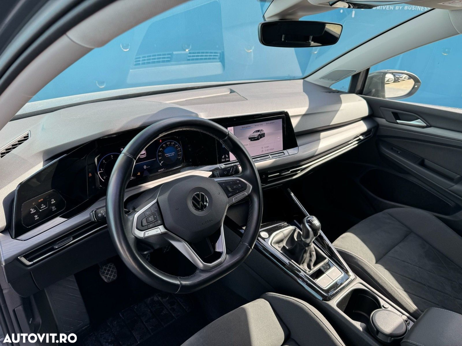 Volkswagen Golf - 16