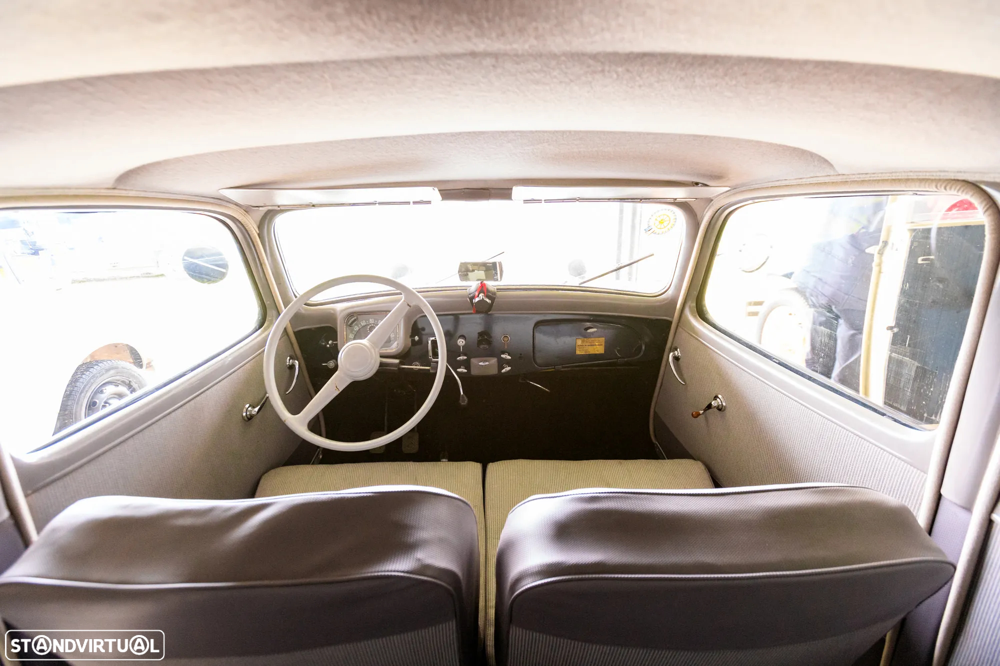 Citroën 11 - 8