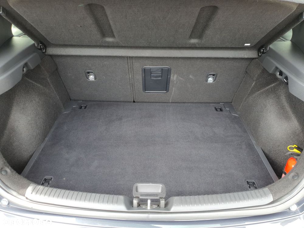 Hyundai i30 1.0 T-GDI Smart DCT - 24