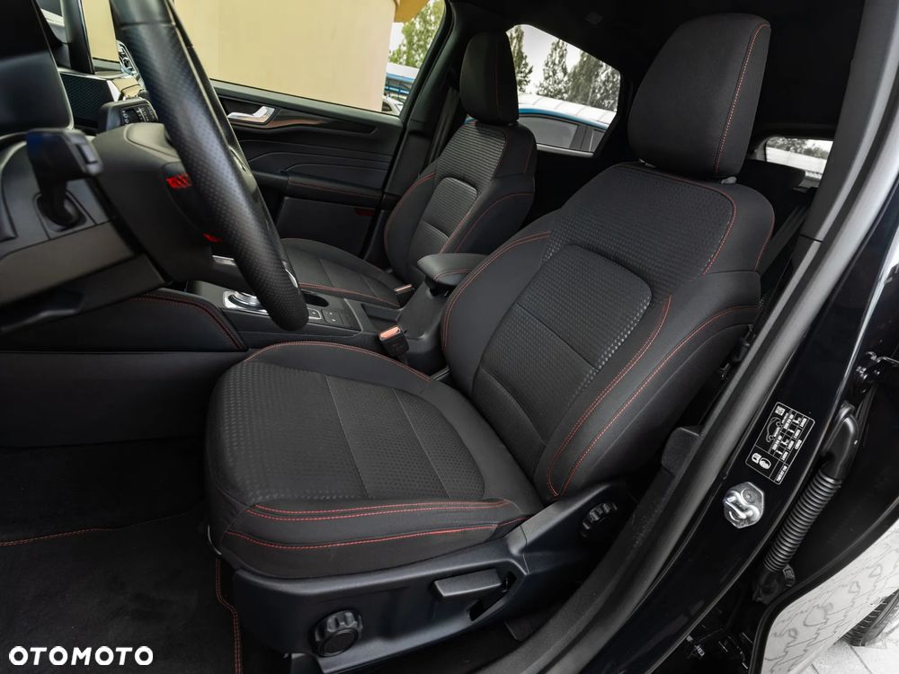 Ford Kuga 2.5 FHEV FWD ST-Line - 20