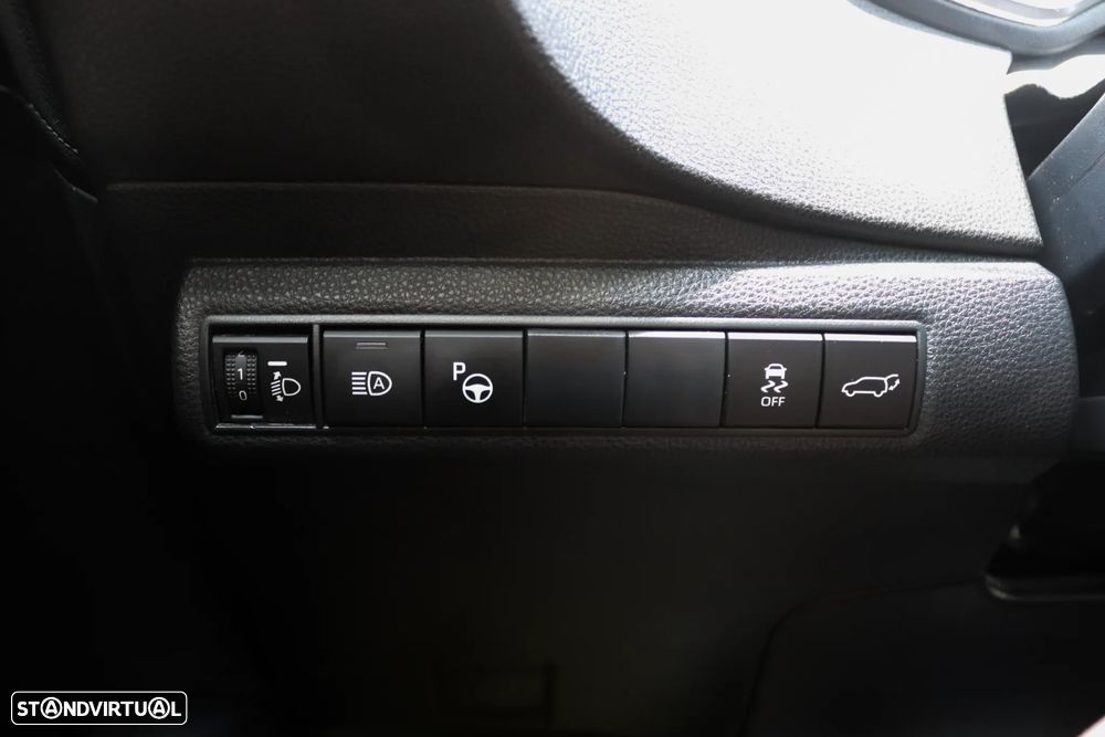 Toyota Corolla 2.0 Hybrid Comfort+P.Sport - 30