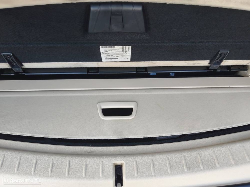 BMW 216 Gran Tourer d 7L Line Luxury - 28