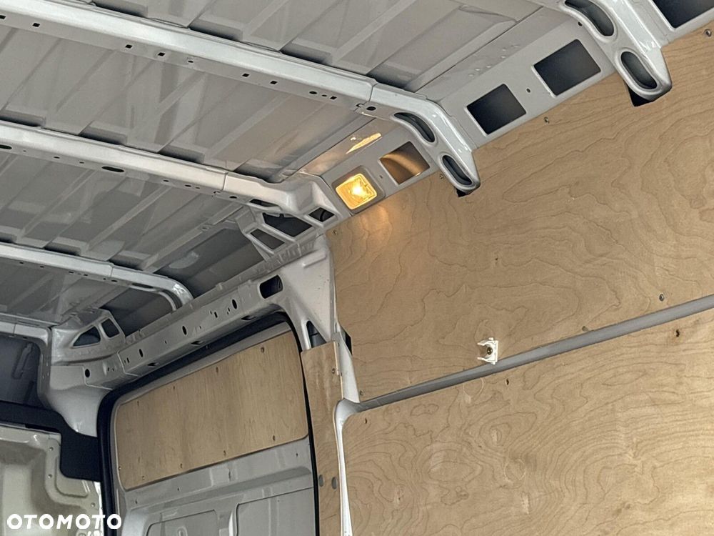 Peugeot boxer PREMIUM - 12