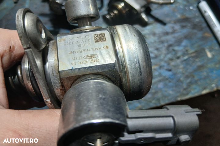 Pompa inalta presiune CM5G-9D376-GA CM5G-9D376-GA Ford Fiesta 6 [face - 3