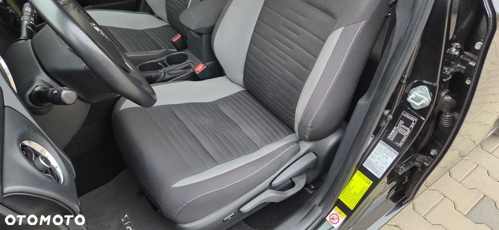 Toyota Auris 1.2 Turbo Edition-S - 32