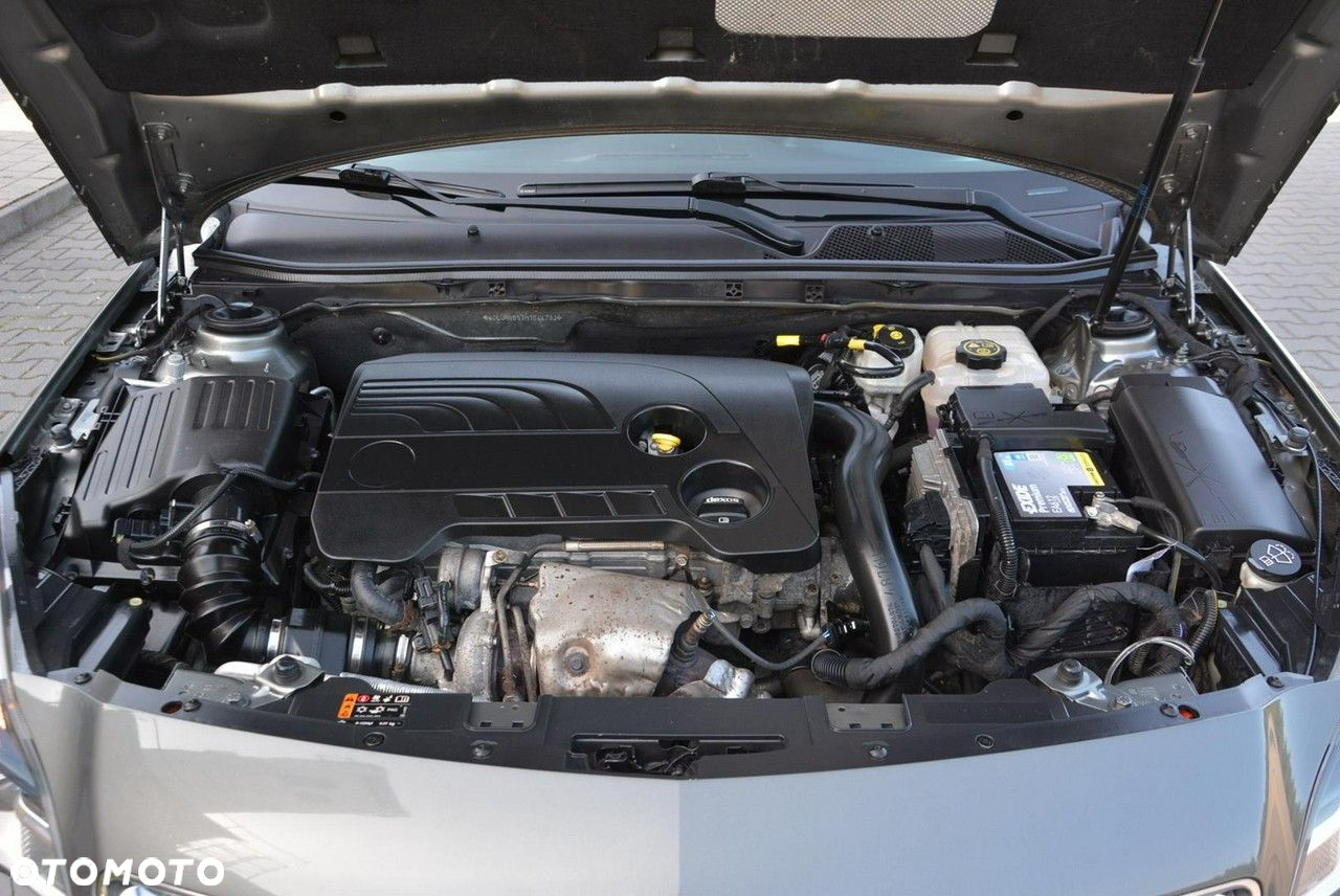 Opel Insignia 1.6 ECOTEC DI Turbo Sport - 33