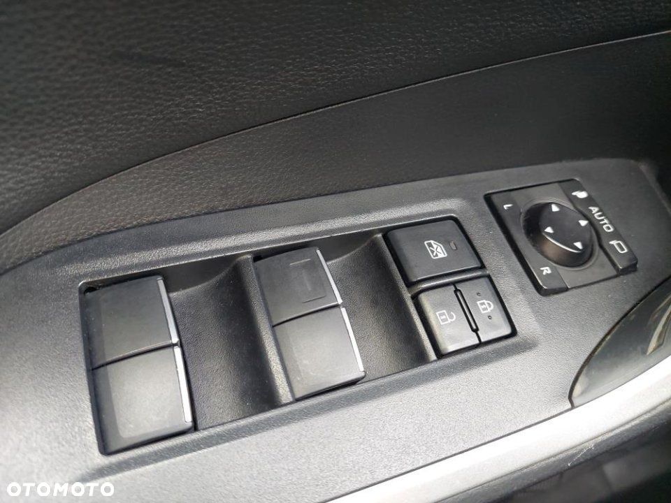 Toyota RAV4 - 18
