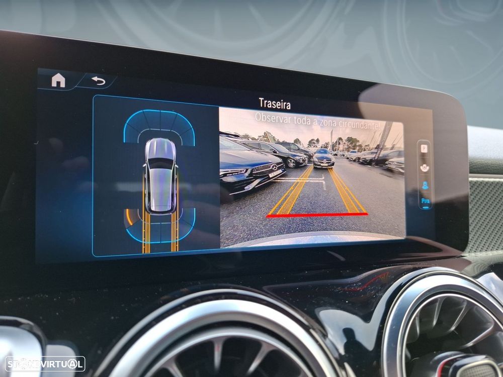 Mercedes-Benz GLB 200 d AMG Line - 24