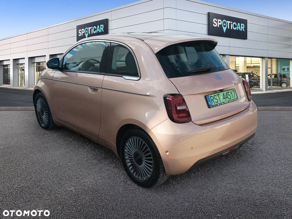 Fiat 500e - 8
