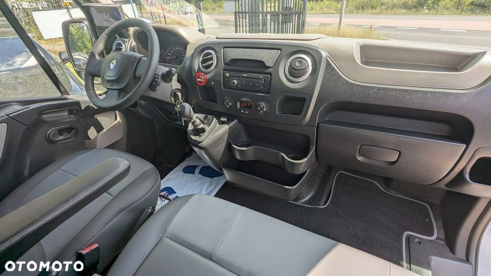 Renault Master - 16
