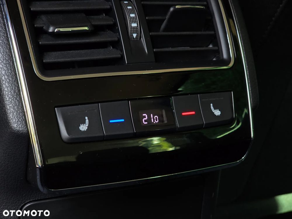 Skoda Superb 2.0 TDI SCR 4x4 Style DSG - 29